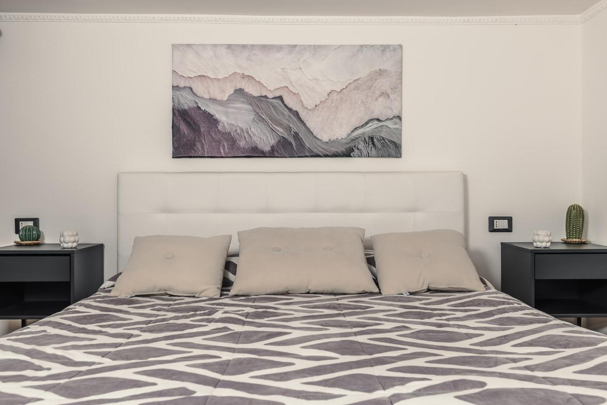 Nvmen Apartment Colosseo Rome Bagian luar foto